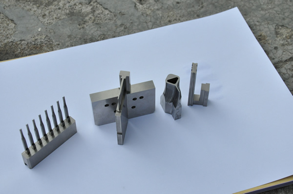 wire cutting part
